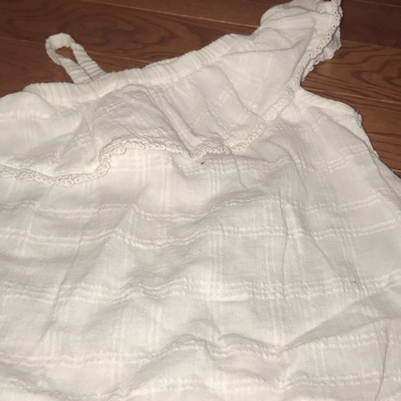 Old Navy Off the Shoulder Ruffle Shirt - Picture 2 of 3